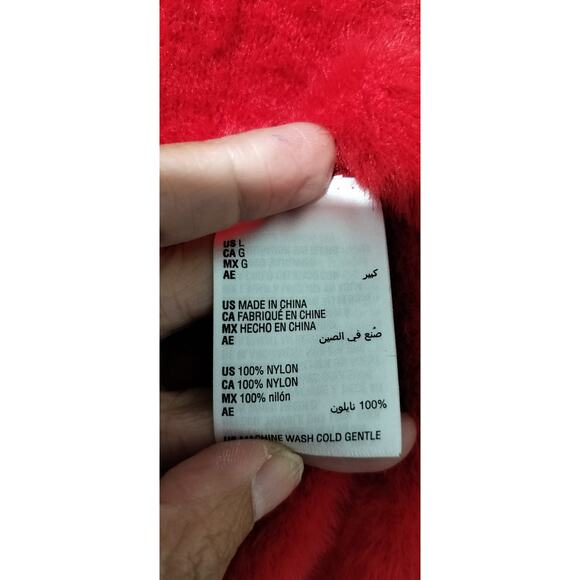 4171) Bar III Red Fuzzy Slightly Cropped Pullover Nylon Sweater Large - Picture 8 of 8